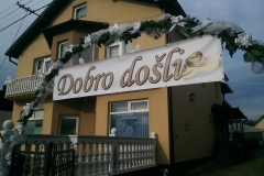 natpis  dobro došli
